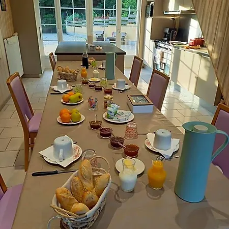 Alojamento de Acomodação e Pequeno-almoço La Climontaine 3*